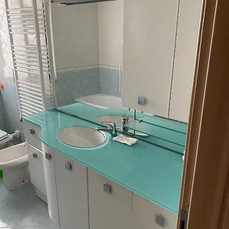 Est La Casa Di Lorenzo Apartment