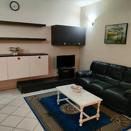Est La Casa Di Lorenzo